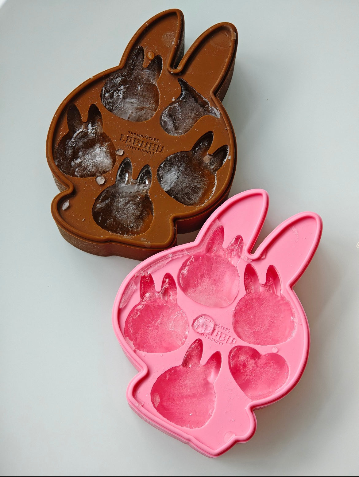Popmart - The Monsters Labubu Wacky Mart Serie Silicone Ice Cube Tray