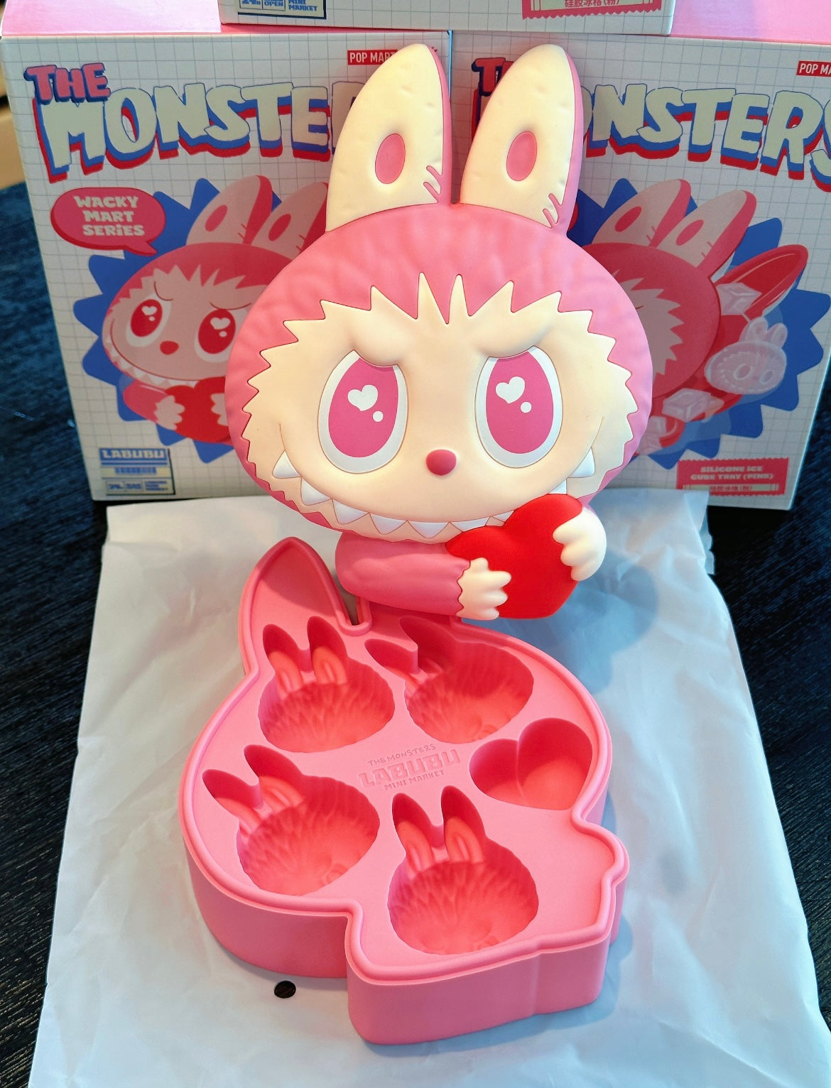 Popmart - The Monsters Labubu Wacky Mart Serie Silicone Ice Cube Tray